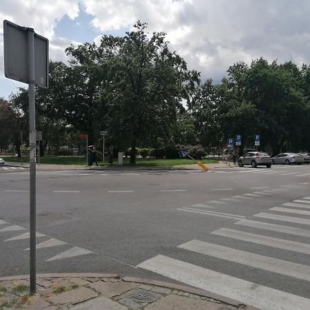Hostel Tulip - Pokoj 7 Ze Wspolna Lazienka I Kuchnia Stettin Exterior foto