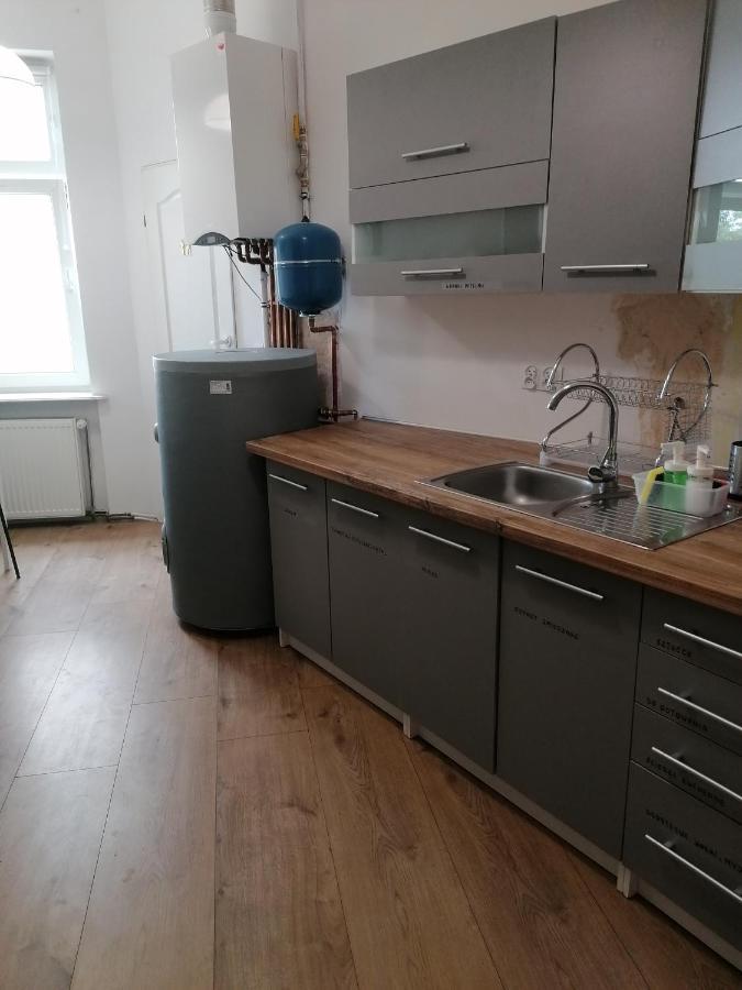 Hostel Tulip - Pokoj 7 Ze Wspolna Lazienka I Kuchnia Stettin Exterior foto